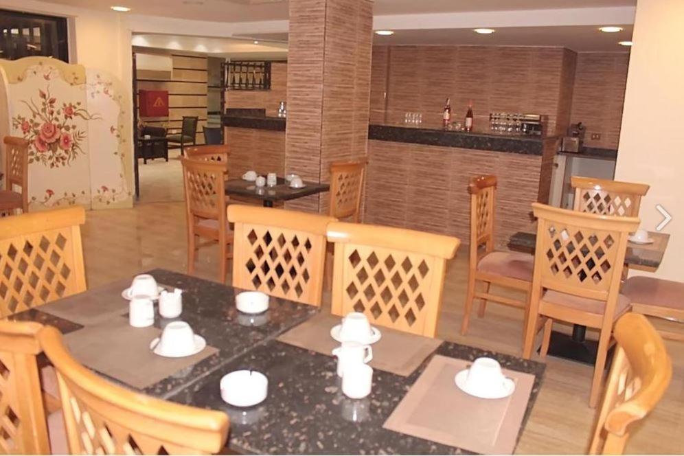 Regency Hotel Giza Luaran gambar