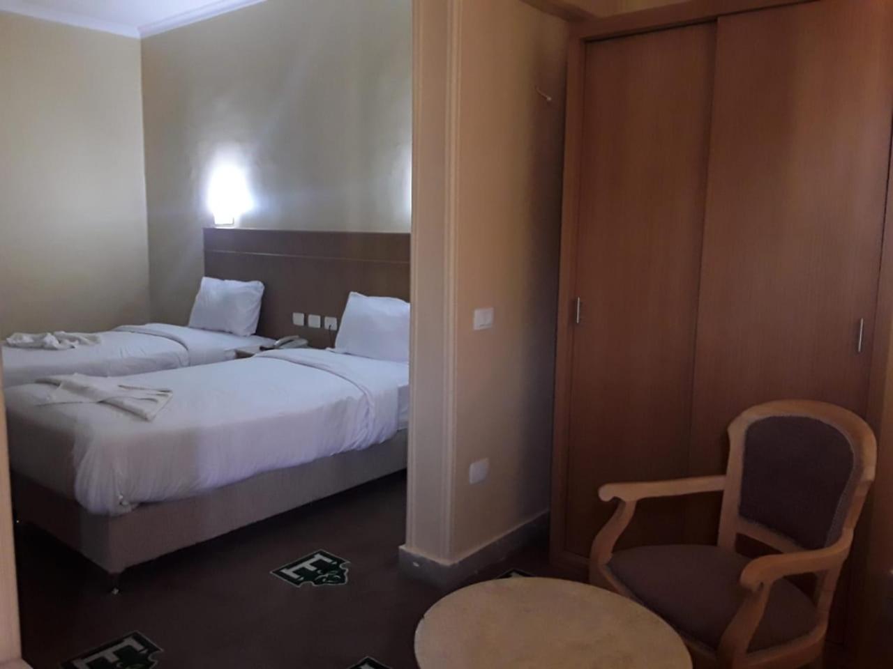 Regency Hotel Giza Luaran gambar
